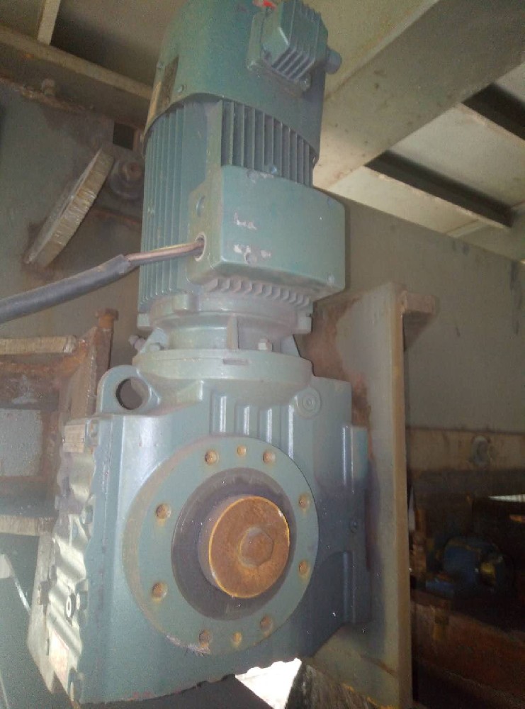 YF煉鐵車(chē)間減速電機(jī)